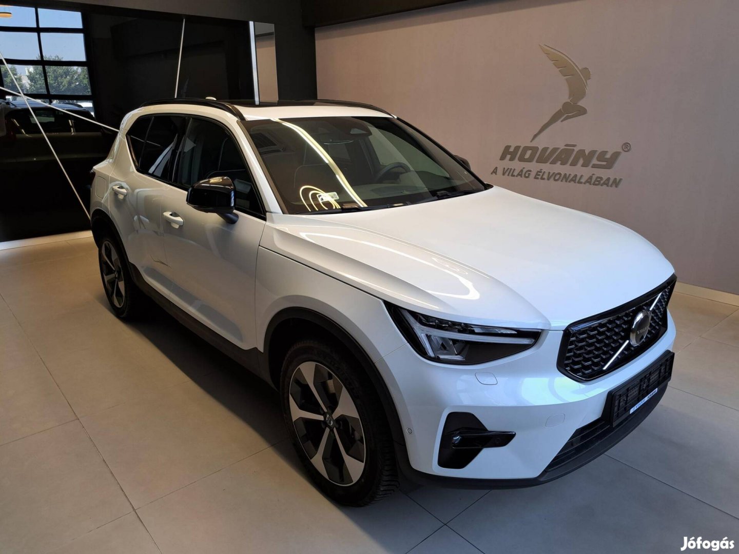 Volvo XC40 2.0 [B4] Mhev Ultra Dark Black Editi...